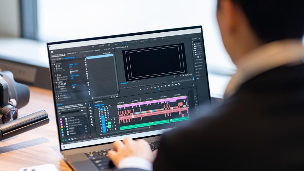 動画編集の副業は稼げない？フリーランスで仕事をもらうやり方も徹底調査